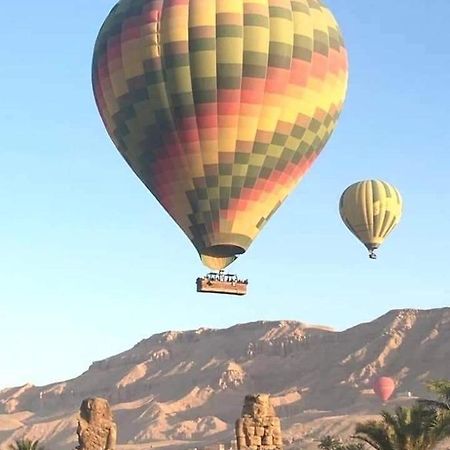 Bob Marley Bed & Breakfast & Restaurant Luxor Exterior photo